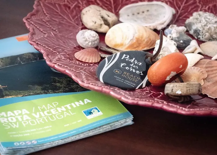 Pedra Dos Corvos House